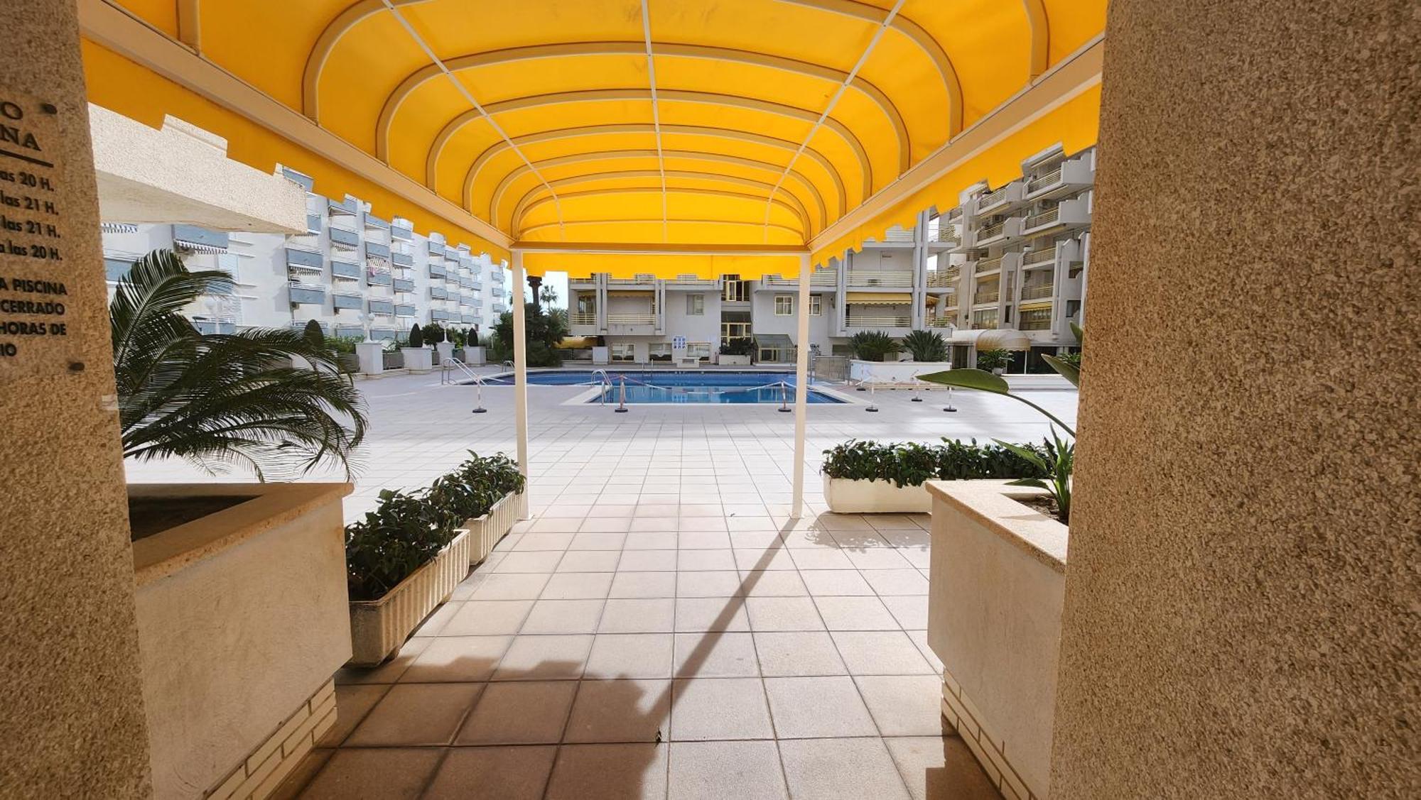 Apartments Novelty Salou Zimmer foto